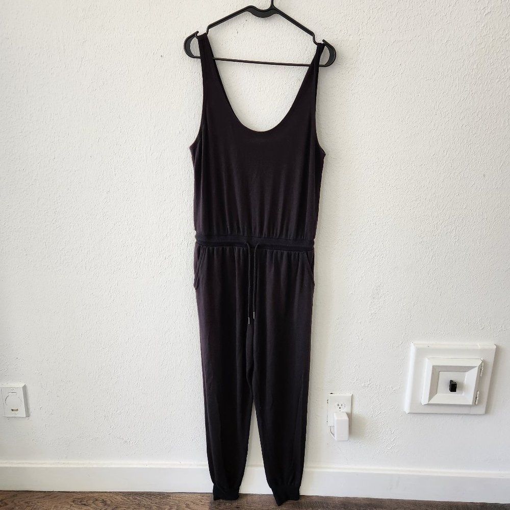 Athleta Womens Romper Medium Black Sleeveless One Piece Jumpsuit